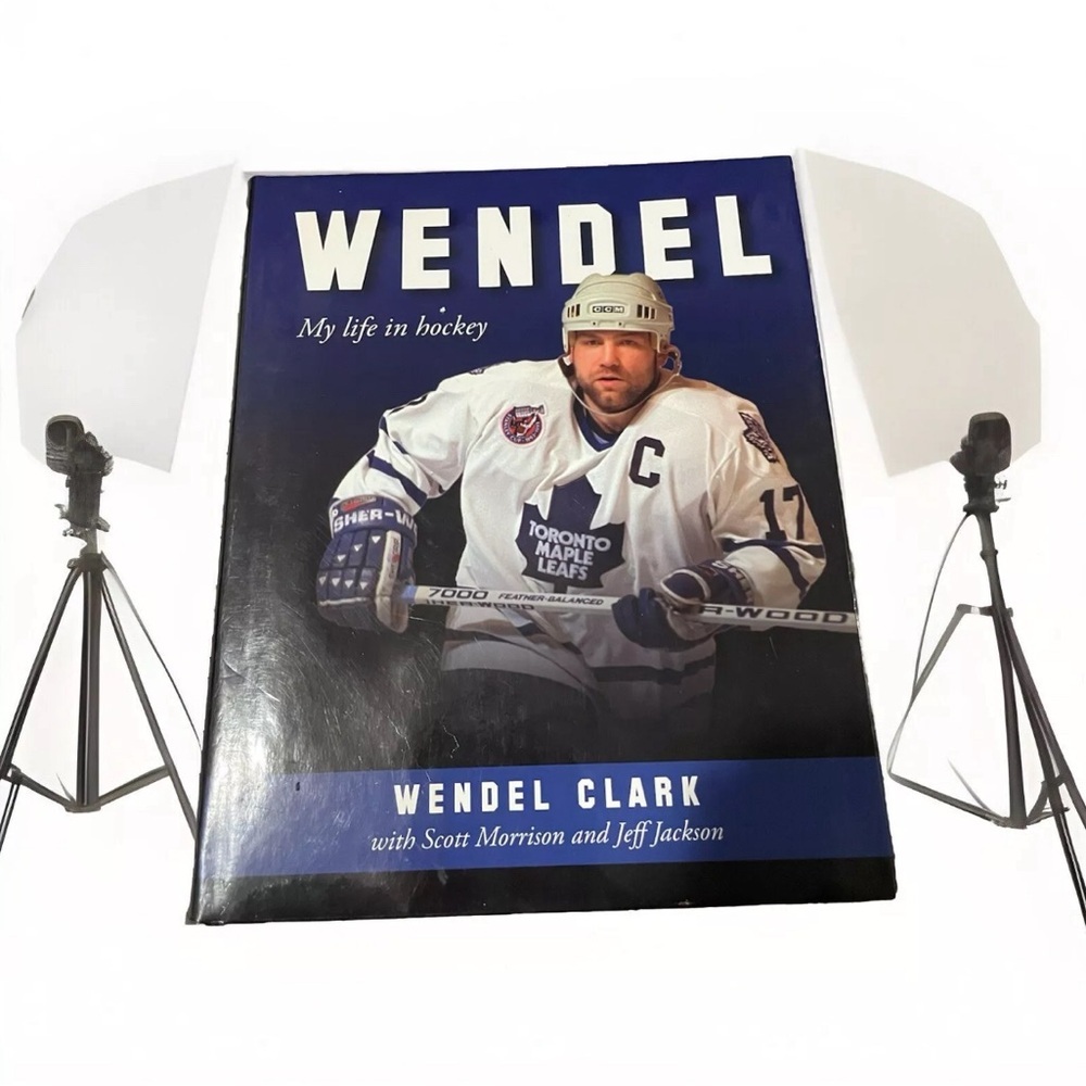 📖Signed copy- Wendel My life in Hockey by Wendel Clark W scott morrison